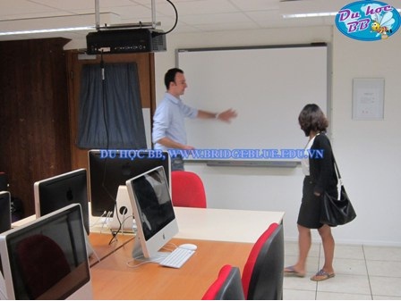 Hội thảo du học Thụy Sĩ, học bổng học viện HTMi - 3 Trường HTMi tọa lạc trên khu phố xinh xắn được UNESCO công nhận là thành phố sạch đẹp