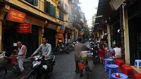 Bánh mỳ Việt Nam có phải là bánh kẹp ngon nhất thế giới? - 4 Một góc phố Hà Nội. (Nguồn: Hoang Dinh Nam/Getty)