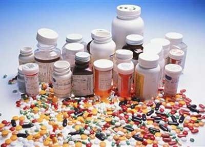 90% các loại kháng sinh được bán mà không cần đơn thuốc - 1 Việc tùy tiện sử dụng, lạm dụng kháng sinh làm gia tăng tình trạng kháng thuốc.