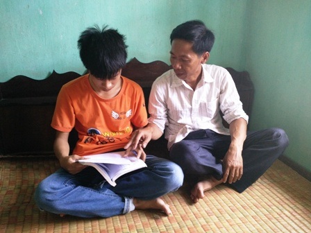“Mong con đỗ đại học để trả ơn ông bà cho ở trọ” - 1 Đưa con từ Ninh Bình vào Thanh Hóa dự thi, bố con anh Hữu được phục vụ chỗ ăn ở miễn phí.
