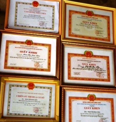 Một trong những thành tích mà cá nhân cô Kim Liên và tập thể nhà trường vinh dự được nhận.