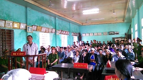 Mâu thuẫn cá nhân, vác dao chém chết em vợ - 1 Miền quê nghèo trở nên rúng động vì
