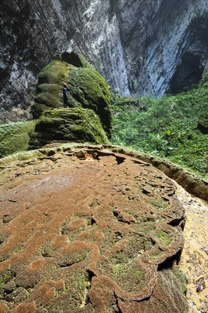 Những thước phim khiến hàng triệu khán giả phải kinh ngạc trước vẻ đẹp dưới lòng đất