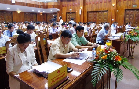 Quảng Bình: Xây hơn 6.500 ngôi nhà cho hộ nghèo - 1 Quảng Bình: Xây hơn 6.500 ngôi nhà cho hộ nghèo