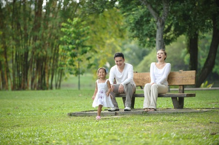 Đọc những thông tin kinh tế - tài chính mới nhất trên