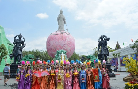 Quảng trường Phật Địa Mẫu