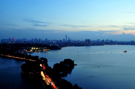 Vì sao giới nhà giàu mê nhà đất Hồ Tây?