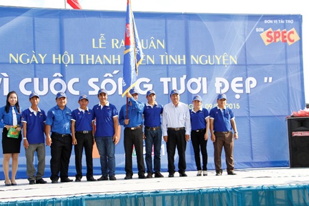 Sơn Spec đồng hành cùng cuộc sống tươi đẹp đến với Bạc Liêu - 1 Đại diện phía nhà tài trợ-nhãn hàng sơn Spec,