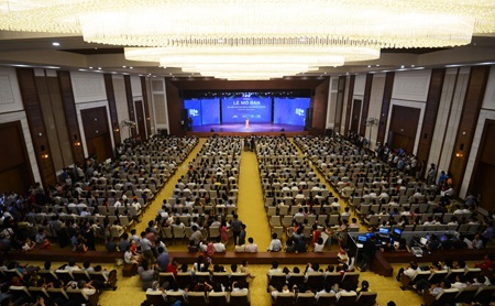 Lễ mở bán thu hút sự tham dự của gần 2.000 khách mời