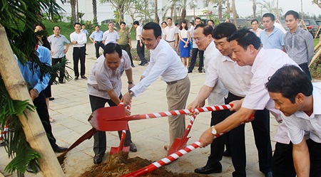 Ông Ngô Văn Dụ, Ủy viên Bộ Chính trị, Bí thư Trung ương Đảng,