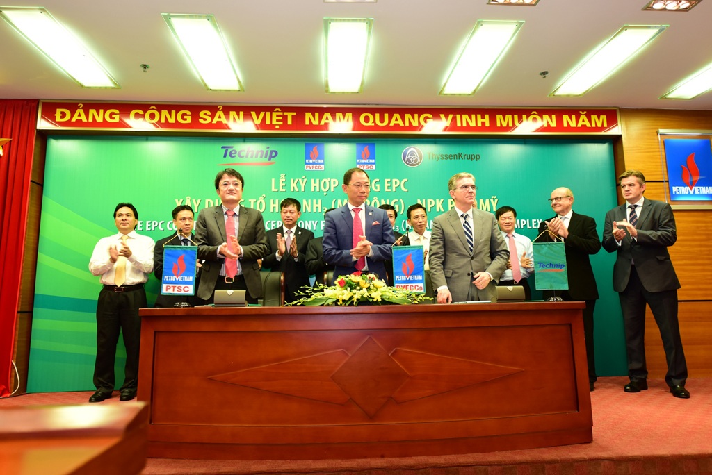 PVFCCo ký hợp đồng EPC xây dựng Tổ hợp NH3 (mở rộng) – Nhà máy NPK Phú Mỹ