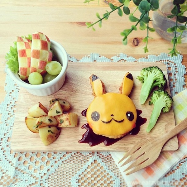 Cách tạo hình các món ăn khiến bé thích mê - 13 Pikachu siêu dễ thương, không thích mới lạ.