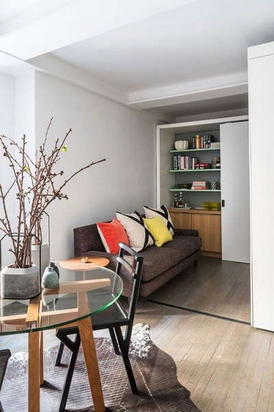 Căn hộ được mở rộng tối đa nhờ thiết kế tường trượt - 12 Theo