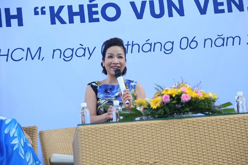 Ca sĩ  Mỹ Linh cũng là người đồng hành