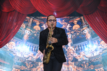 Diva Hồng Nhung tỏa sáng trong đêm tiệc tại Thủ đô - 4 Nghệ sỹ Saxophone –