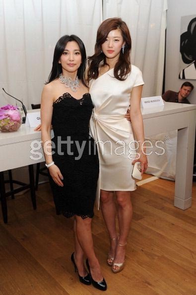 “Cô nàng ngổ ngáo” hồi hộp khi tới Cannes dự LHP - 22 “Cô nàng ngổ ngáo” hồi hộp khi tới Cannes dự LHP - 22