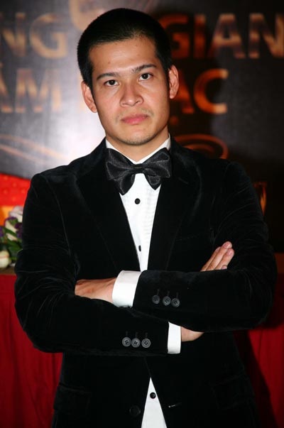 Từ chuyện “hoàn vé” khán giả đến “văn hóa làm show”  - 1