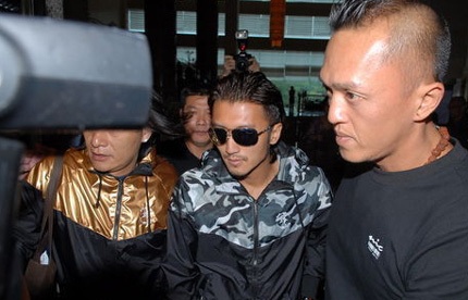 Bố chồng thừa nhận vợ chồng Trương Bá Chi cãi cọ - 3 Bố chồng thừa nhận vợ chồng Trương Bá Chi cãi cọ - 3