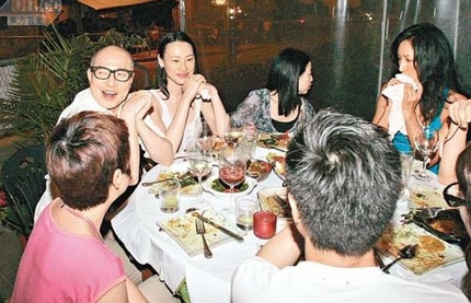 Lương Lạc Thi rạng rỡ ngày tái xuất - 2