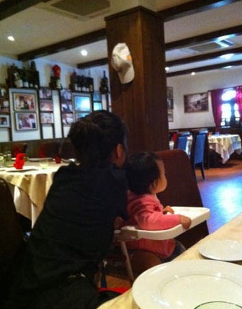 Triệu Vy khoe ảnh con gái  - 6