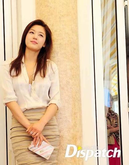 “Cô nàng ngổ ngáo” hồi hộp khi tới Cannes dự LHP - 41 “Cô nàng ngổ ngáo” hồi hộp khi tới Cannes dự LHP - 41