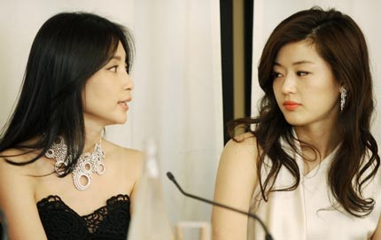 “Cô nàng ngổ ngáo” hồi hộp khi tới Cannes dự LHP - 25 “Cô nàng ngổ ngáo” hồi hộp khi tới Cannes dự LHP - 25