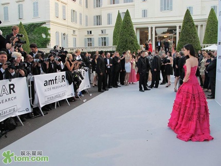 Chương Tử Di “chạm mặt” Phạm Băng Băng tại Cannes - 15 Chương Tử Di “chạm mặt” Phạm Băng Băng tại Cannes - 15