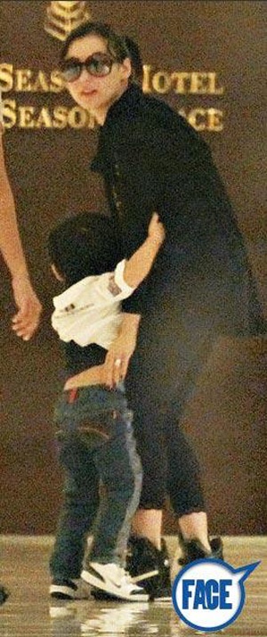 Trương Bá Chi ở cùng khách sạn với Trần Quán Hy - 4