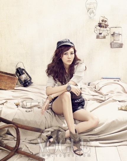 Kim Ha Neul khoe vẻ cá tính và quyến rũ  - 4