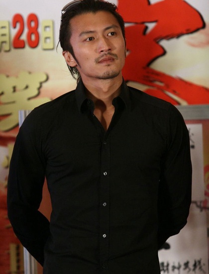 Thừa nhận hôn nhân rạn nứt, Trương Bá Chi tập trung cho công việc - 4