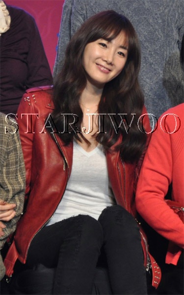 “Người đẹp khóc” hạnh phúc đón tuổi 36 - 14