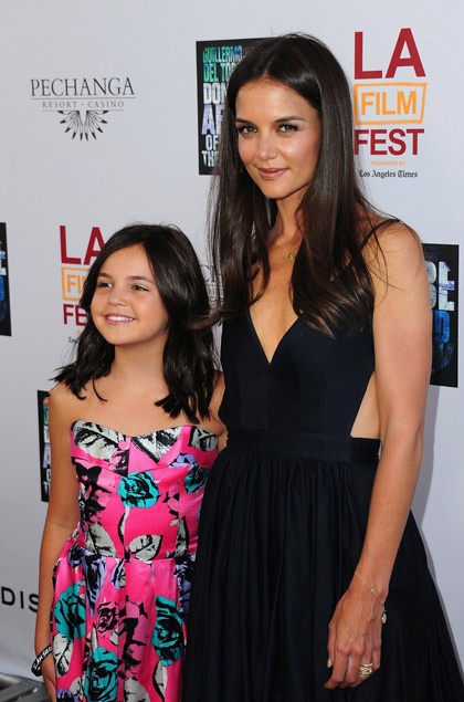 “Bà Cruise” lột xác trong buổi giới thiệu phim mới - 14