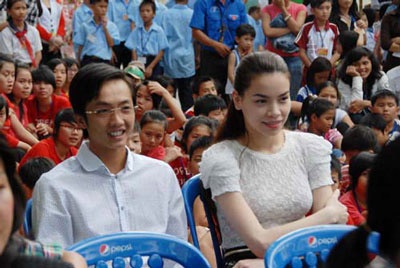 Hồ Ngọc Hà: “Giữ cuộc sống độc lập để không ai nghĩ mình lợi dụng” - 2 Hồ Ngọc Hà: “Giữ cuộc sống độc lập để không ai nghĩ mình lợi dụng” - 2