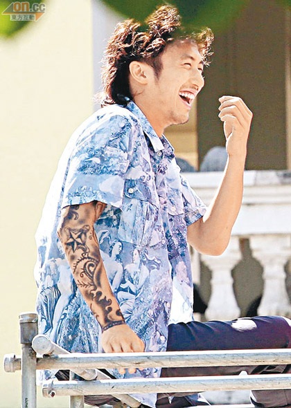 Tạ Đình Phong không muốn vợ tới Malaysia - 3