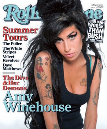 Ngành công nghiệp giải trí có “tội” trong cái chết của Amy Winehouse? - 1 Ngành công nghiệp giải trí có “tội” trong cái chết của Amy Winehouse? - 1