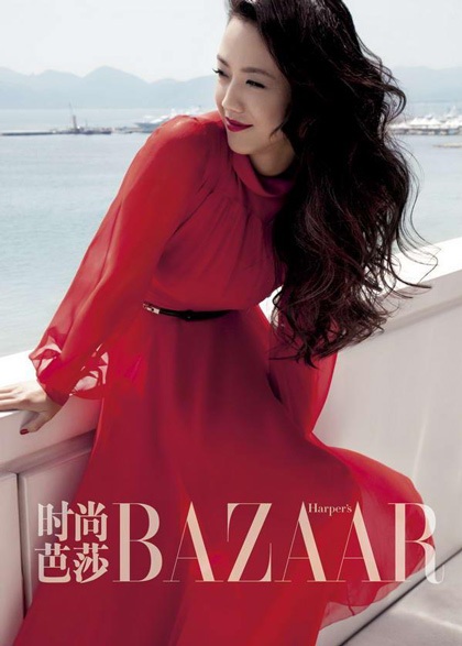 Thang Duy hút hồn với son đỏ, Lưu Tư khoe dáng thon gọn sau sinh - 4