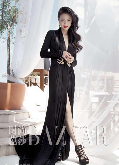 Thang Duy hút hồn với son đỏ, Lưu Tư khoe dáng thon gọn sau sinh - 6