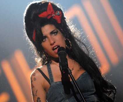 Amy Winehouse không chết vì sốc thuốc - 1 Amy Winehouse không chết vì sốc thuốc - 1