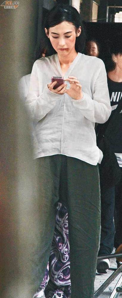 Trương Bá Chi lộ thân hình “cò hương”  - 9