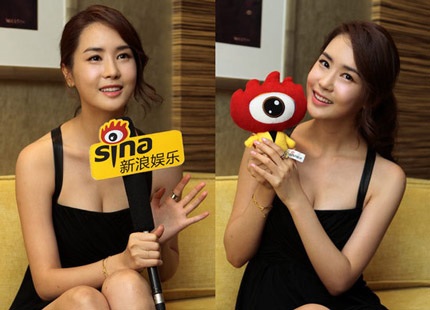 Lee Da Hae rạng rỡ trong vòng vây của các fan - 9 Lee Da Hae rạng rỡ trong vòng vây của các fan - 9