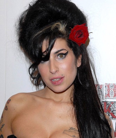 Tài sản của Amy Winehouse chỉ có 2 triệu bảng Anh - 1 Tài sản của Amy Winehouse chỉ có 2 triệu bảng Anh - 1