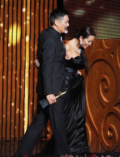 Khoảnh khắc ngượng ngùng của người đẹp - 5