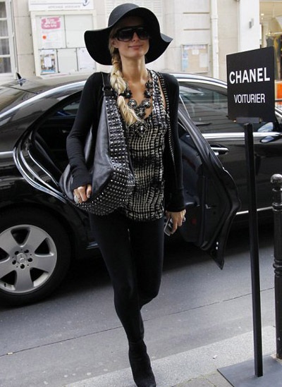 Paris Hilton gây bất ngờ với số tiền boa hậu hĩnh - 3