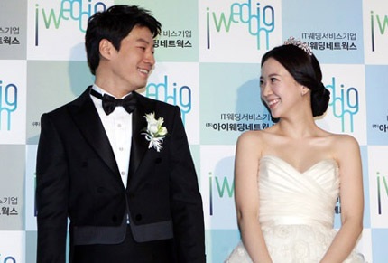 Những cặp tình nhân xứ Hàn “nên duyên” từ phim trường - 7