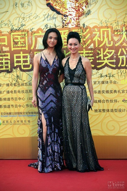 Mỹ nhân Hoa ngữ diện váy ren mỏng manh - 13