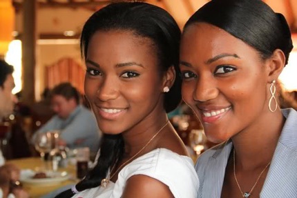 Vẻ nóng bỏng của tân hoa hậu Hoàn vũ - 34