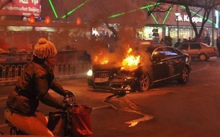 Bạn trai cũ Châu Tấn bị khởi tố - 2