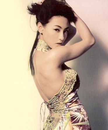 Jang Dong Gun rơi vào chuyện tình tay ba với mỹ nhân Trung Quốc - 3 Jang Dong Gun rơi vào chuyện tình tay ba với mỹ nhân Trung Quốc - 3