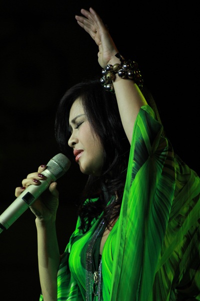“Ngũ hành sao” cùng Lắng nghe mùa thu vàng - 3 “Ngũ hành sao” cùng Lắng nghe mùa thu vàng - 3