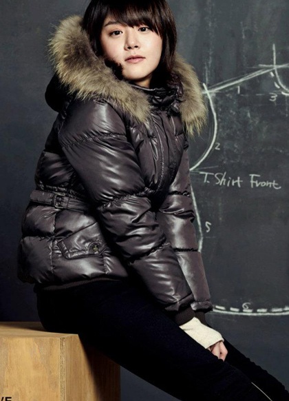 Cùng Moon Geun Young “hô biến” thành cô nàng cá tính - 5 Cùng Moon Geun Young “hô biến” thành cô nàng cá tính - 5